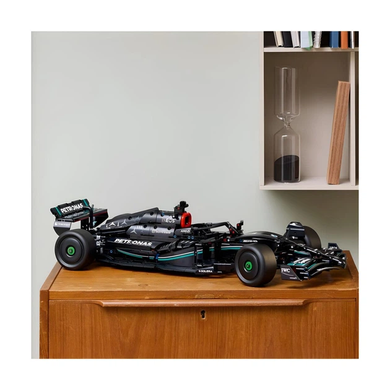 Фото Конструктор гоночний автомобіль Technic Mercedes-AMG F1 W14 E Performance 1:8, чорний F1 W14 E