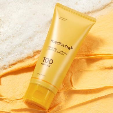 Очищувальна пінка для вмивання Medicube Facial Cleanser Kojic Acid Turmeric Whip Cleanser 120 г