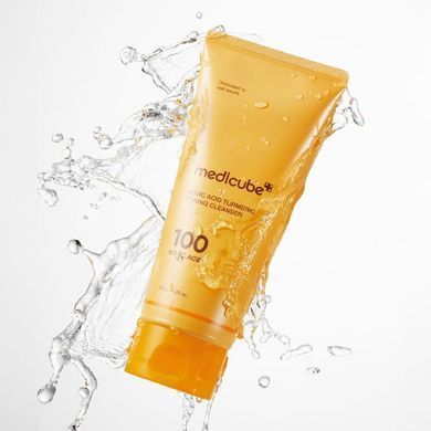 Очищувальна пінка для вмивання Medicube Facial Cleanser Kojic Acid Turmeric Whip Cleanser 120 г