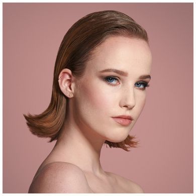 Фото Стойкий тональный крем Huda Beauty Fauxlens Foundation Vanilla 120B