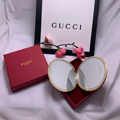 Фото Подвійне кишенькове дзеркало Gucci золоте Gucci Mirror Gold