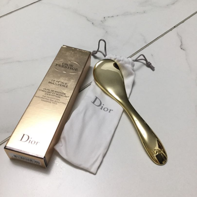 Фото Масажер для обличчя Dior Prestige Le P&eacute;tale Multi-Perl&eacute; Le P&eacute;tale