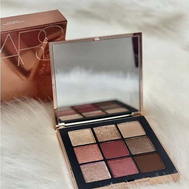Фото Тени для век в палетке NARS Uninhibited Eyeshadow Palette 1,5 г x 9 NARS Uninhibited