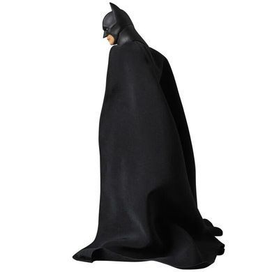 Фото Фигурка Бэтмен Batman Knight Batman 17 cm