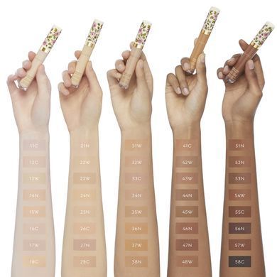 Жидкий консилер для маскировки несовершенств Gucci Concentr&eacute; de Beaut&eacute; Multi-Use Longwear Concealer 8 мл 11C