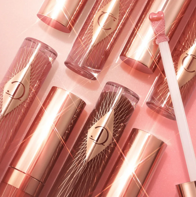 Фото Живильний блиск для губ Charlotte Tilbury Collagen Lip Bath Walk Of No Shame