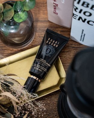 Фото Праймер для обличчя Bobbi Brown Intensive Serum Radiance Primer SPF 25 PA++ 40ml Bobbi Brown SPF25 PA