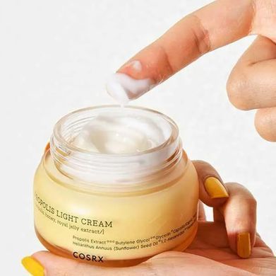 Фото Крем для лица Cosrx Propolis Light Cream Propolis