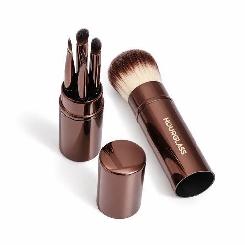 Фото Компактний набір пензлів для обличчя та очей 5 в 1 у футлярі Hourglass Travel Brush Set Набір пензлів 5 в 1